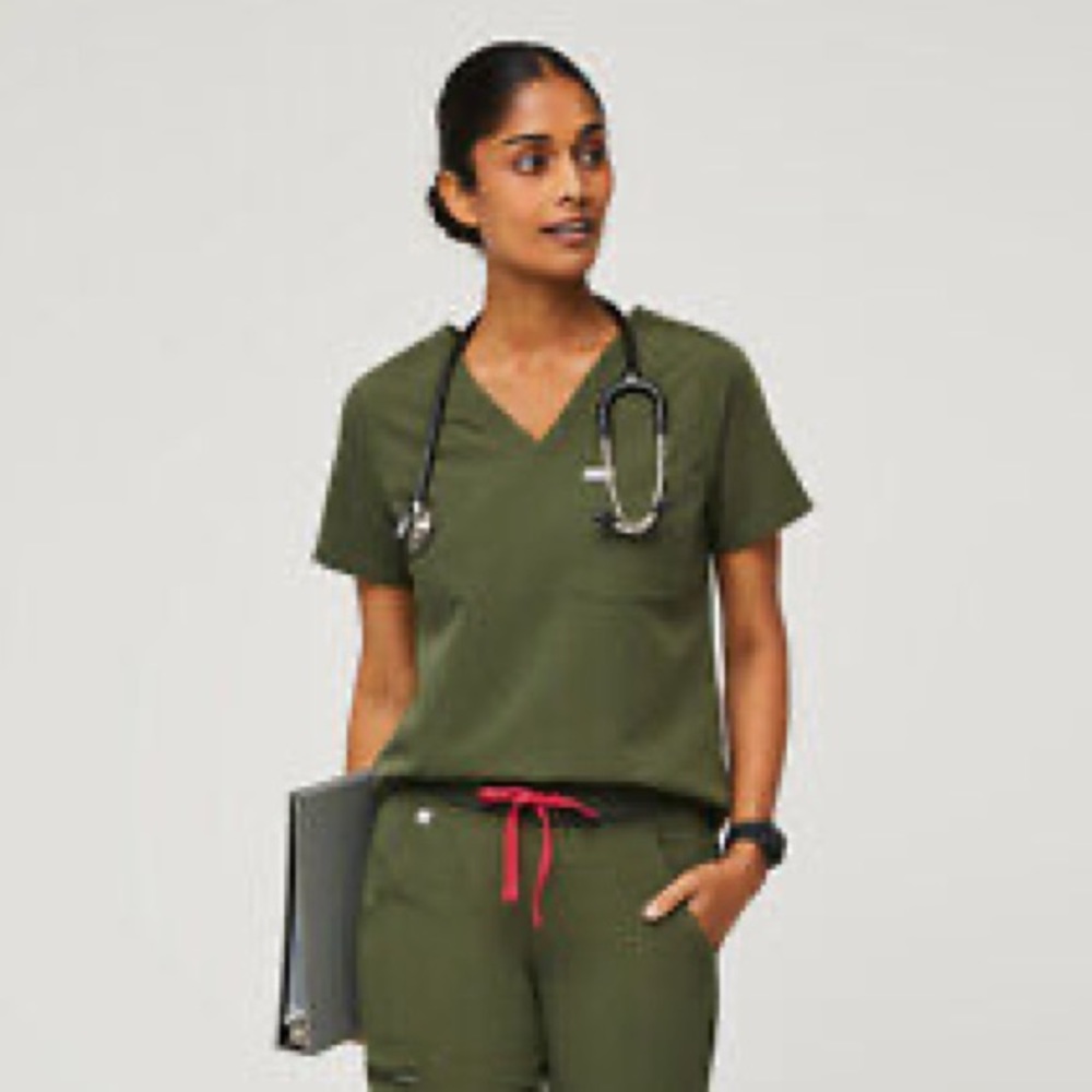 Figs Catarina Scrub Top
